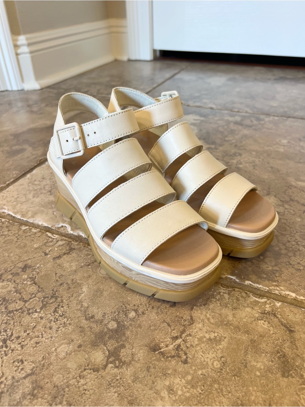 Sorel Joanie™ III Ankle Strap - Picture 2 of 9